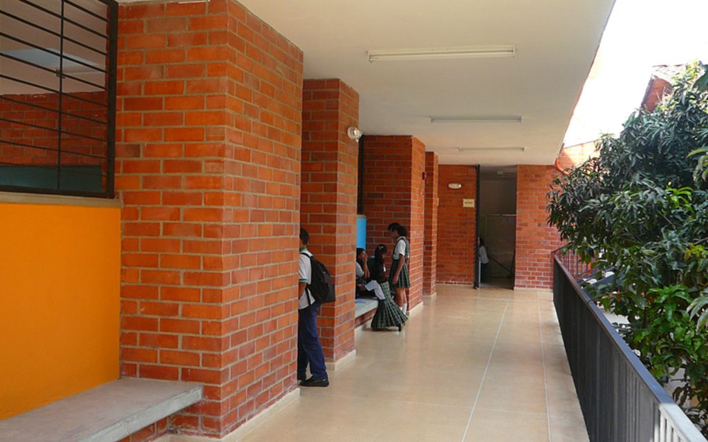 Colegios EDU – I.E. Manuel Uribe Ángel – Medellín